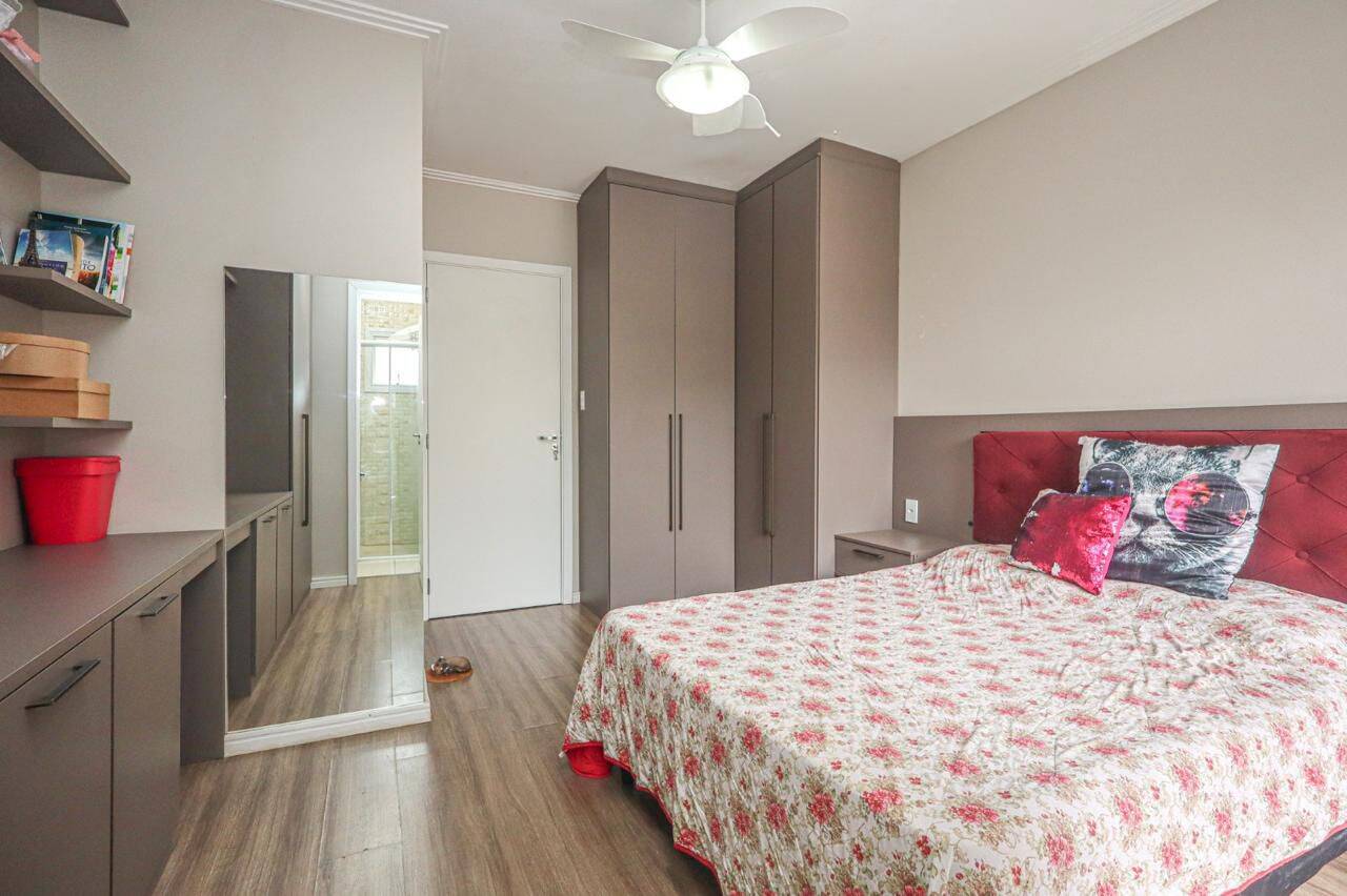 Casa à venda com 2 quartos, 82m² - Foto 26