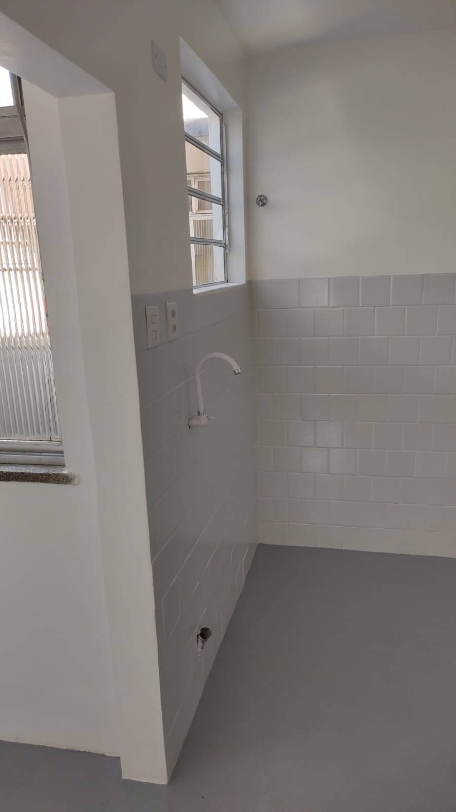Apartamento à venda com 2 quartos, 44m² - Foto 9