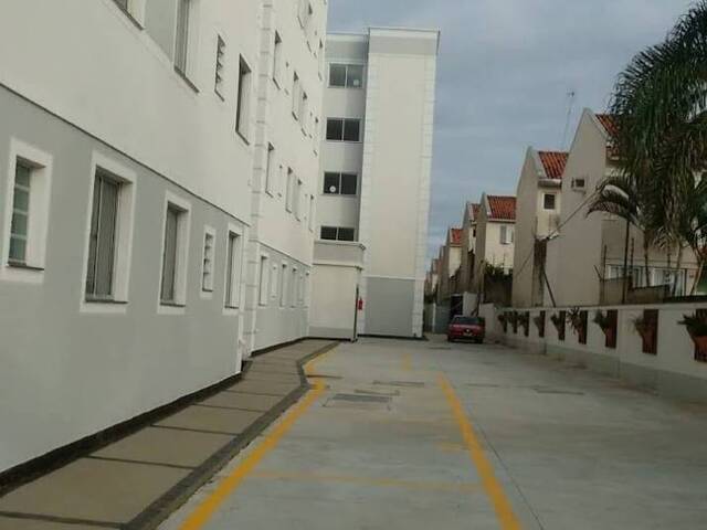 #110 - Apartamento para Venda em Porto Alegre - RS