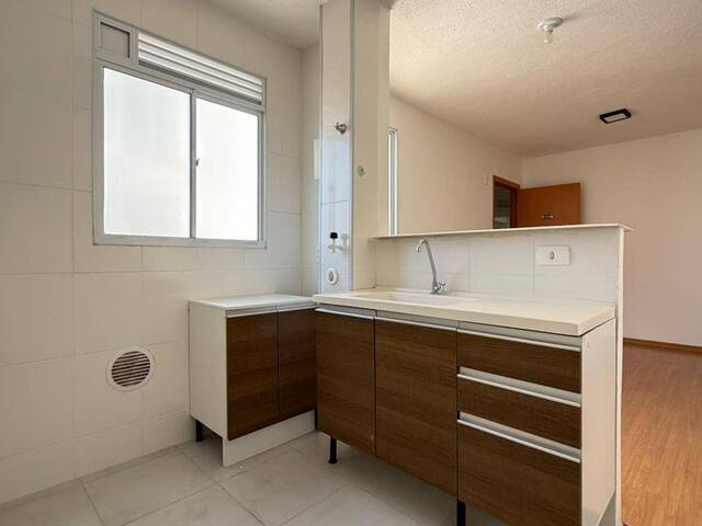 #111 - Apartamento para Venda em Porto Alegre - RS - 3
