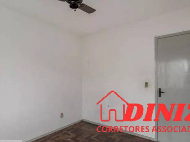 Apartamento para Venda em Porto Alegre - 3